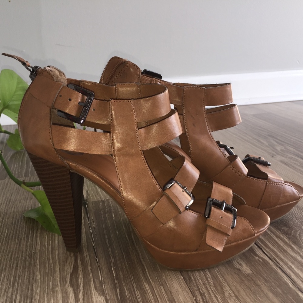 👡 G by Guess Sandal Platforms 👡